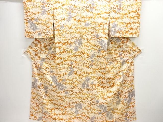 未使用品　梅桜模様小紋着物